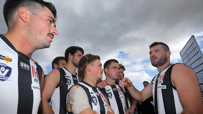 Sale coach Jack Johnstone (right). Picture: Yuri Kouzmin