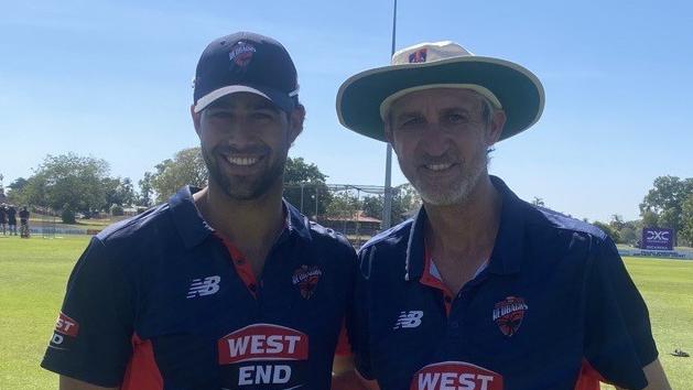 Redbacks bowler Wes Agar with coach Jason Gillespie in Darwin. Picture: NT Cricket.