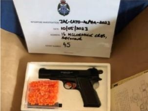 Vinden’s imitation firearm that police seized.