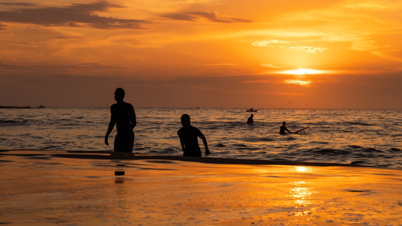 Swimmers warned of rise in sewage along Sydney beaches