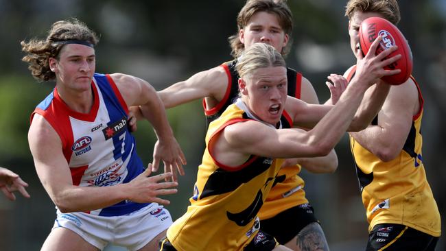 Hayden Young, playing for the Dandenong Stingrays, breaks away in the NAB League.