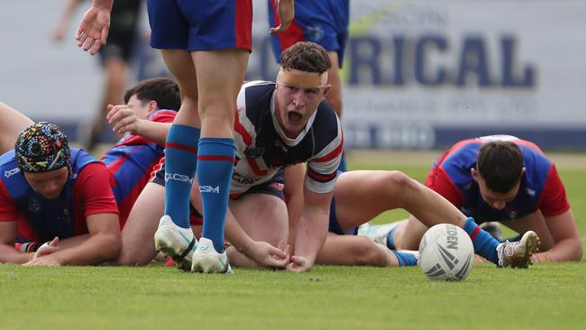 Duncan Gatt-Smith celebrates a try. Picture: Sue Graham