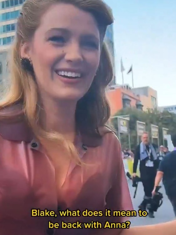 Blake Lively was not as icy at the Texas event, saying working with Kendrick again was “the best”.