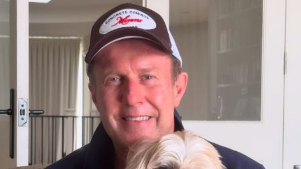 Peter Overton to remain absent from Nine News after discovery of polyp on vocal cords