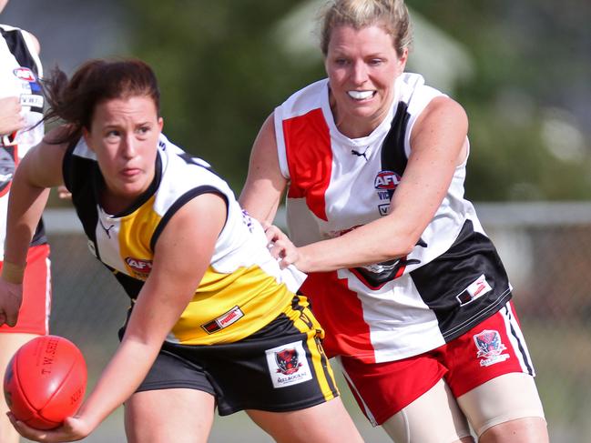 VWFL Div 2. Chirnside Park v St Kilda Sharks at Kimberley Reserve. Chirnside's Jayde Van Dyke and St Kilda's Katherine Rosendorff. Picture: Brendan Francis