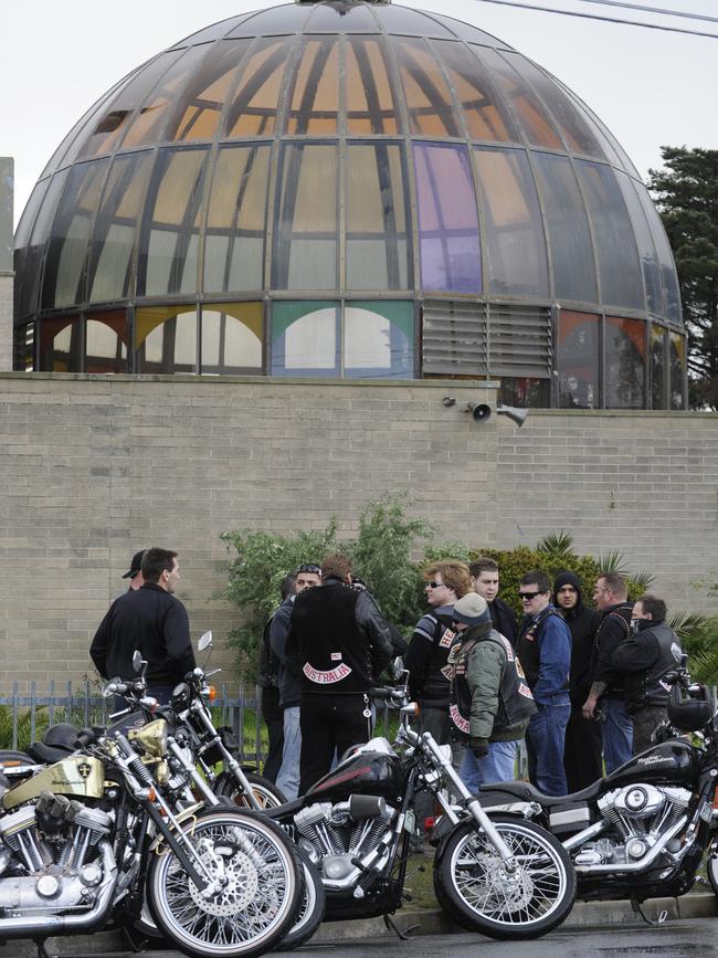 Bikes line the footpath next to the mosque.