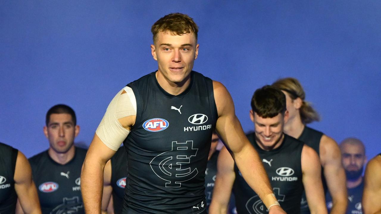 Besieged Blues make perfect start against Bombers