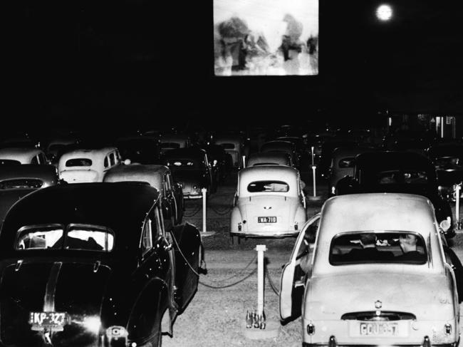 A chockers Burwood drive-in in 1954.