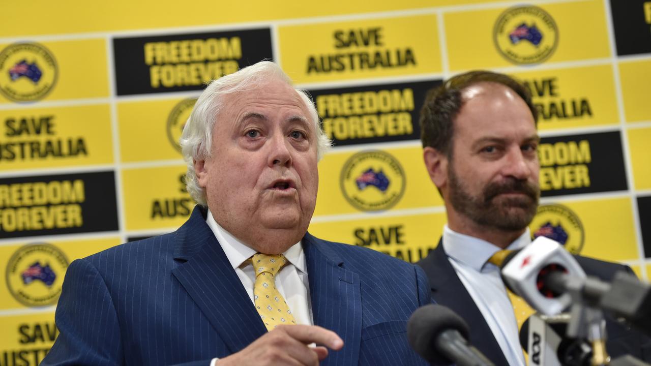 MELBOURNE, AUSTRALIA – NewsWire Photos NOVEMBER 24TH, 2022: Clive Palmer and Geoff Shaw of the United Australia Party speak to the media in Melbourne. Picture: NCA NewsWire / Nicki Connolly