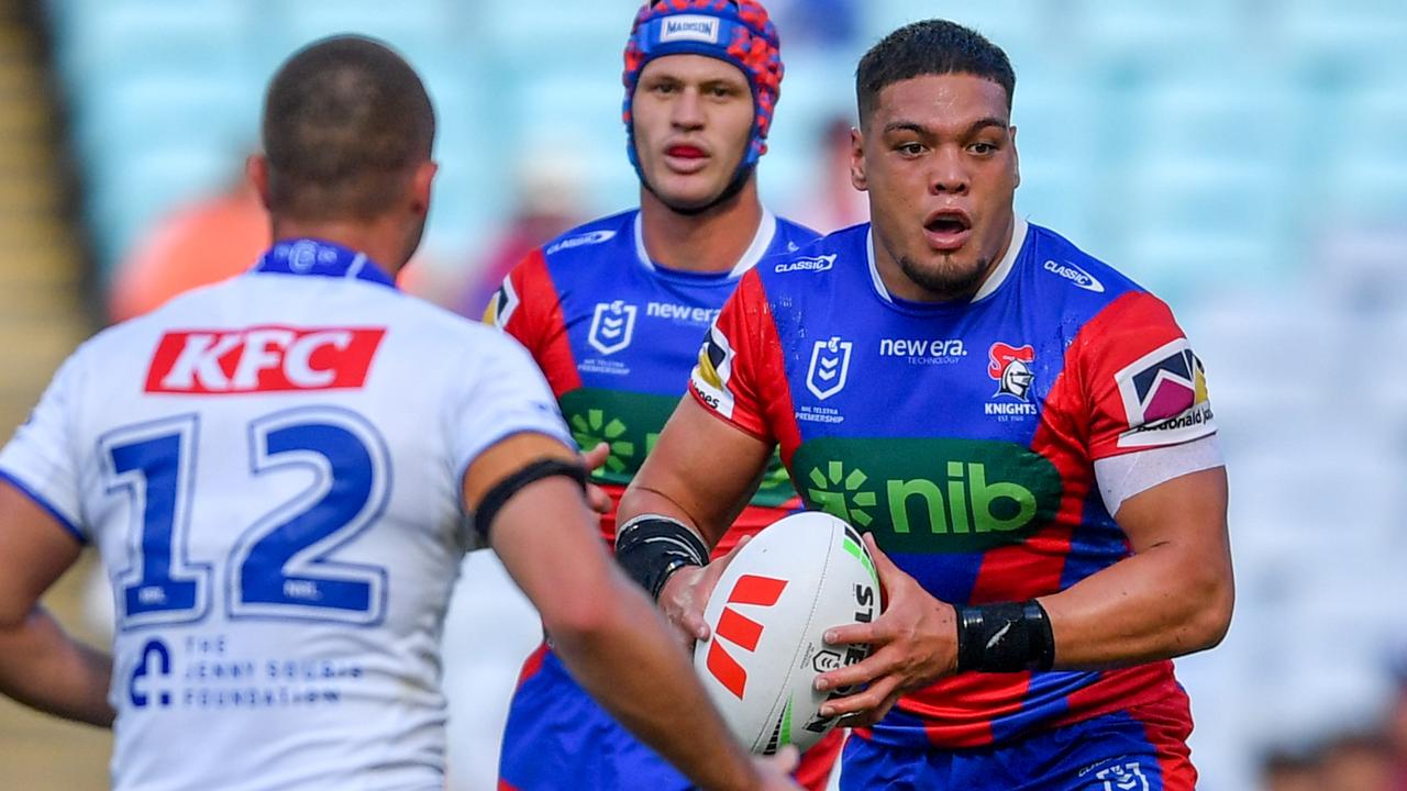 Contract details: Bulldogs poach star free agent from Knights