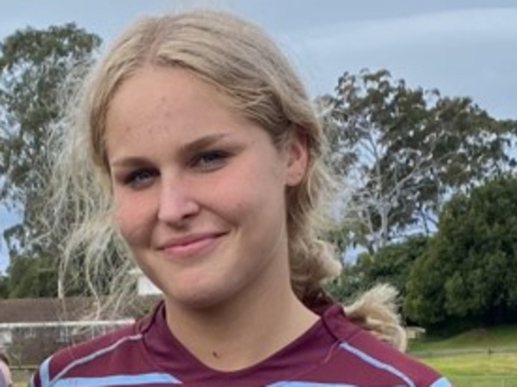 CQ Capras' player Tori Dakin has been selected in the Queensland Country under-17 rugby league team.