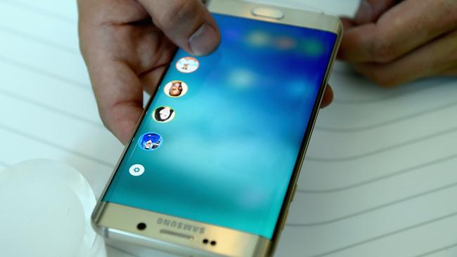 The Galaxy S6 edge+ features a revised fingerprint recognition system.