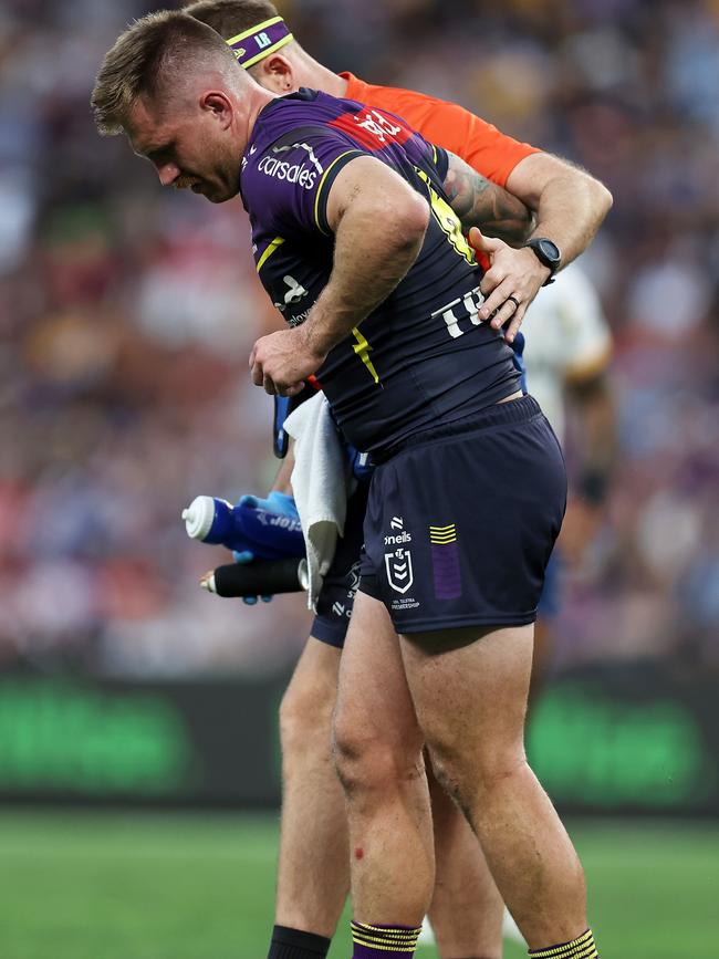 Munster limped off Suncorp Stadium. (Photo by Hannah Peters/Getty Images)