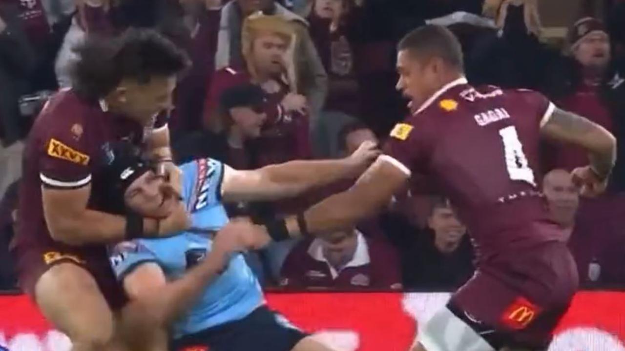 Dane Gagai (R) has been brought into the Maroons side to add some aggression to the team. Source Fox League