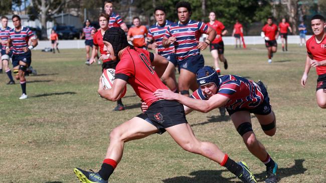 GT no.13 Glen Vaihu with the ball as Gregory Terrace v The Southport School at St Joseph's College Playing Field, Tennyson, Saturday August 31, 2019. (AAP/Image Sarah Marshall)