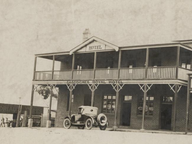 The Royal Hotel in Wyong, circa 1924. Picture: Australian National University