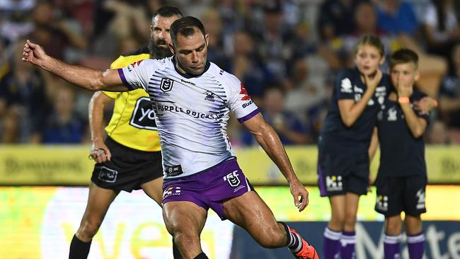 Cameron Smith converts while his children watch on. Image: Ian Hitchcock/Getty Images