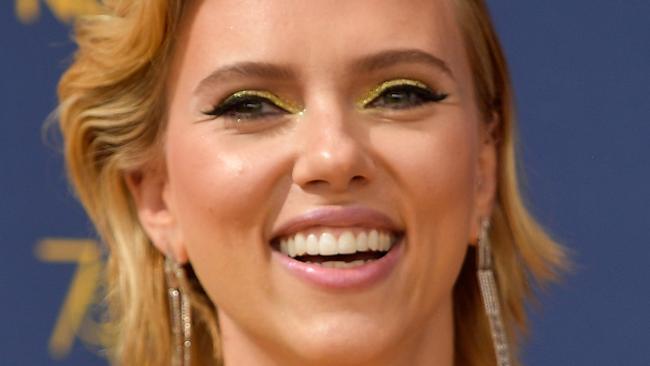 LOS ANGELES, CA - SEPTEMBER 17: Scarlett Johansson attends the 70th Emmy Awards at Microsoft Theater on September 17, 2018 in Los Angeles, California.  (Photo by Matt Winkelmeyer/Getty Images)