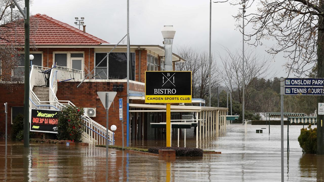 Camden Residents And Business Owners Brace For Worst Flood Yet Daily   Ede830aa99cd1def03fe11ebbe09b245