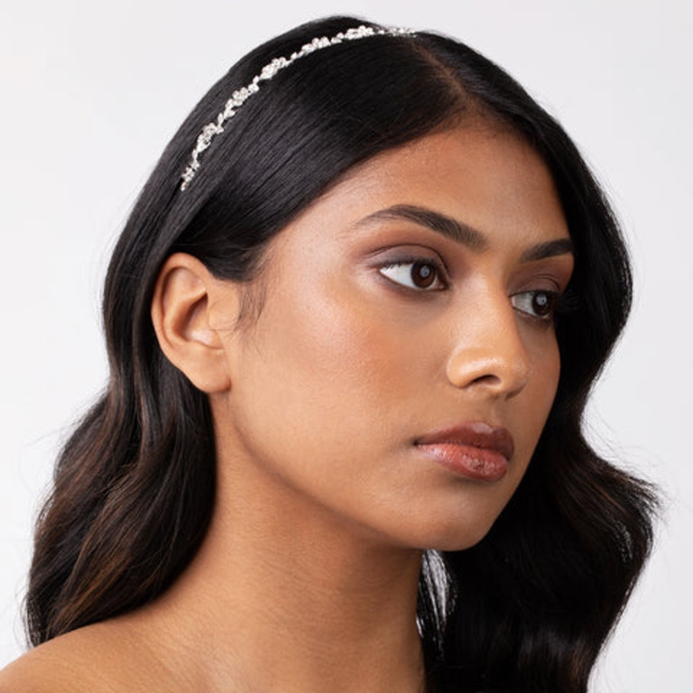 Lovisa Diamante Floral Halo