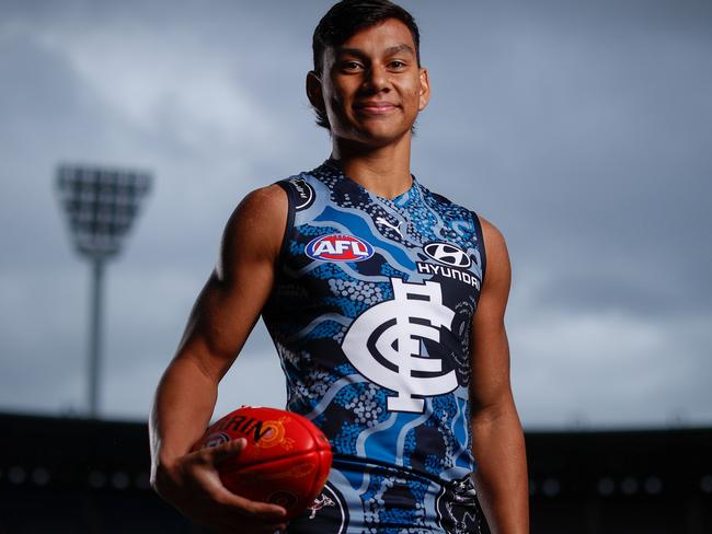 MELBOURNE, AUSTRALIA - MAY 16: Jesse Motlop of the Blues poses for a photograph in the teams Indigenous guernsey during the 2022 Sir Doug Nicholls Round Launch at the Melbourne Cricket Ground on May 16, 2022 in Melbourne, Australia. (Photo by Michael Willson/AFL Photos via Getty Images)