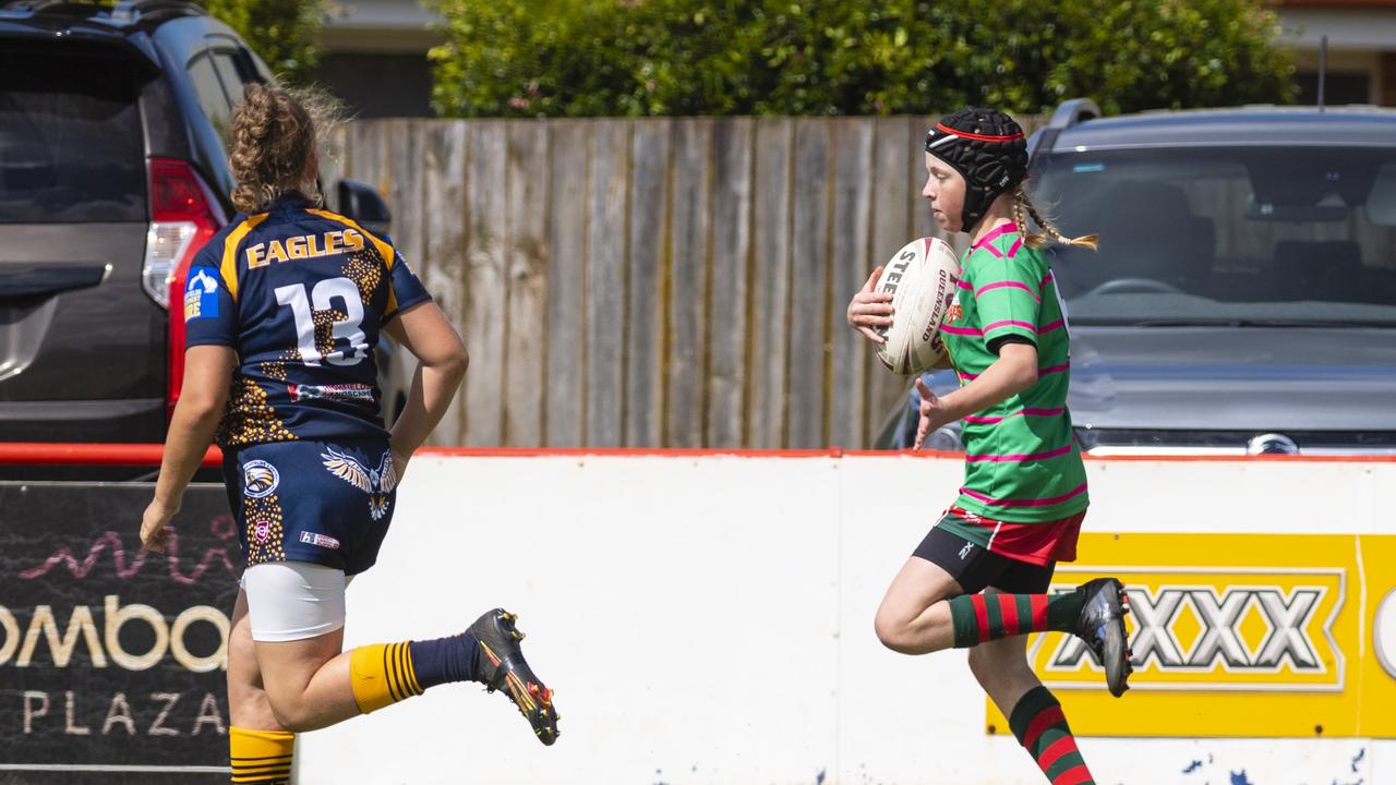 Isabelle Duncombe on the way to a try for Pittsworth. Picture: Kevin Farmer