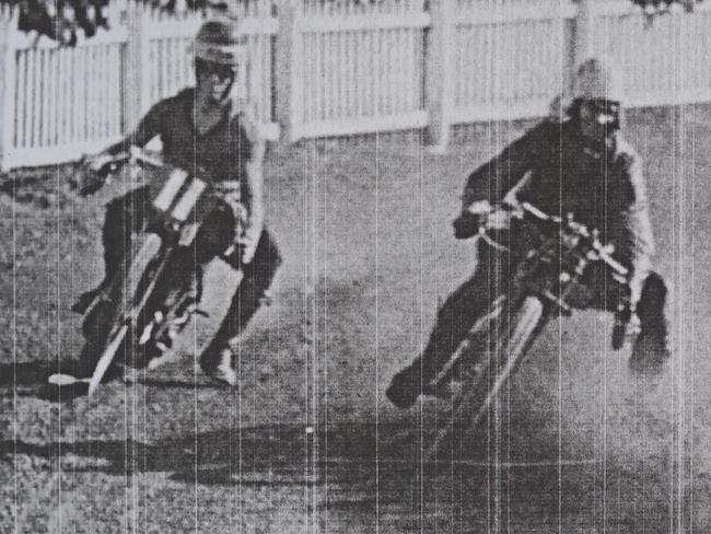 Motorbike speedway racing at Geelong's Kardinia Park in either 1927 or 1928. Photo courtesy of the Bob Gartland collection