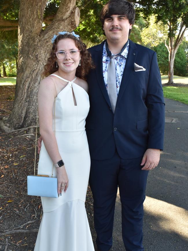 Jordan Plath, of MSHS, and Ned Middleton, of Moranbah SHS, attended the Mackay State High School 2021 Year 12 formal, November 16, 2021. Photo: Tara Miko and Janessa Ekert