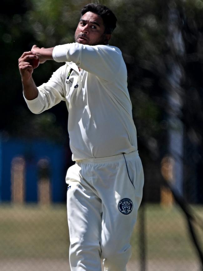 Sunshine’s Kaushal Lokuarachchi. Picture: Andy Brownbill