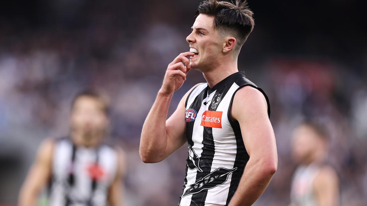 MELBOURNE. 29/05/2022.. AFL. Round 11. Collingwood vs Carlton at the MCG. Oliver Henry of the Magpies reacts after missing a set shot at goal during the 2nd qtr. . Photo by Michael Klein