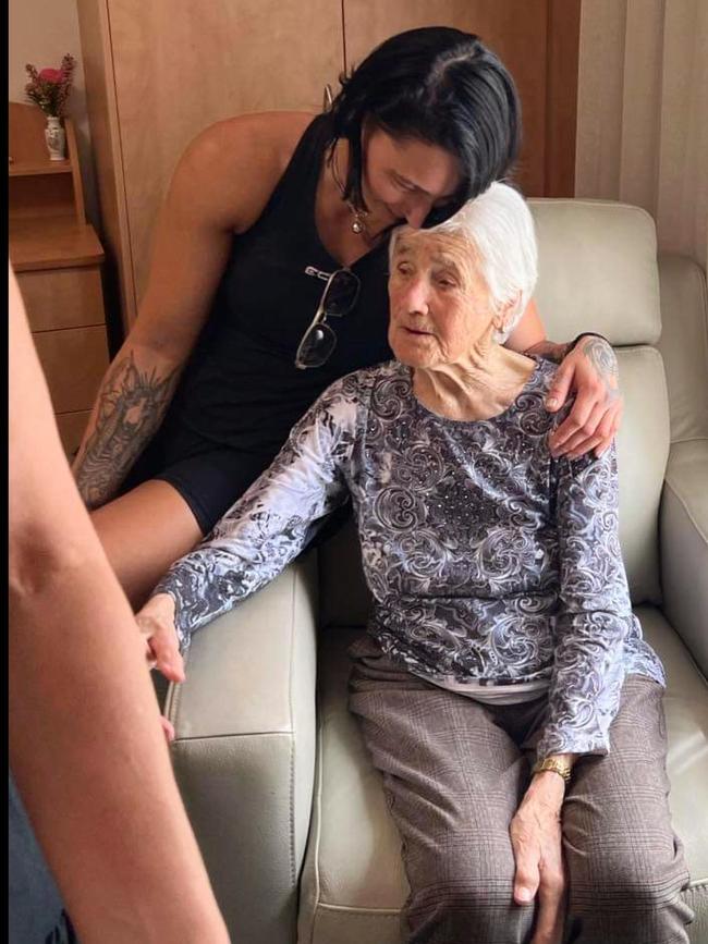 Ripley with her late Nonna during a visit home. Picture: @rhearipley/ Instagram