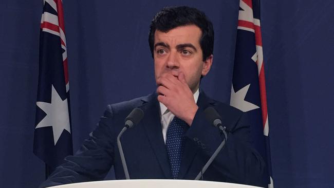 Sam Dastyari Quits Labor Frontbench: What He Can Learn From Cory ...