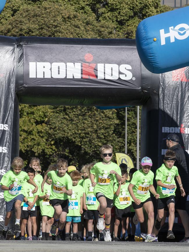 IRONKIDS Tasmania race start at PW1. Picture: Chris Kidd