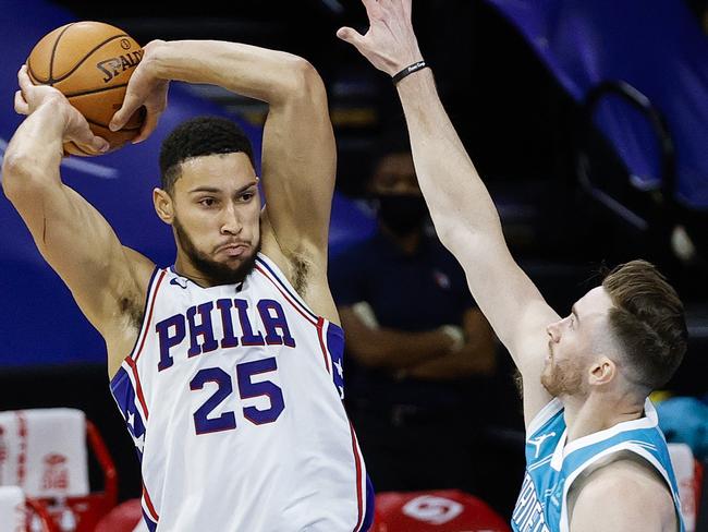 Ben Simmons is on fire as his 76ers go 5-1.