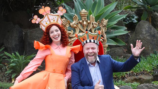 Peter Helliar and Emma Memma (Watkins) sitting on the iconic Moomba throne. Picture: David Crosling