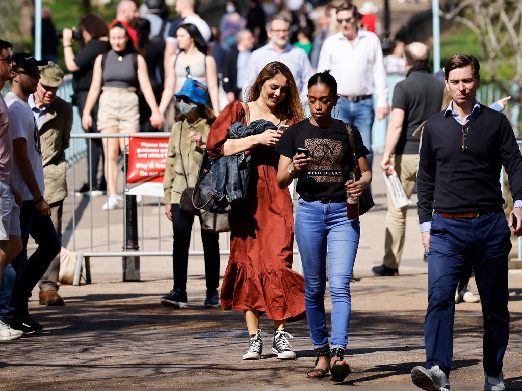 The warm weather saw groups flock to public spaces such as St James's Park in central London. Picture: Tolga Akmen / AFP