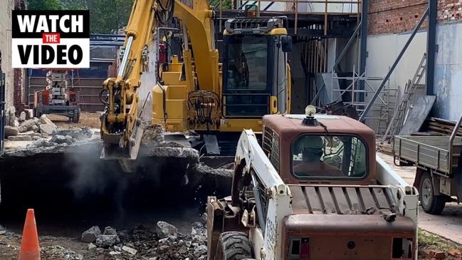 East Street building demolition