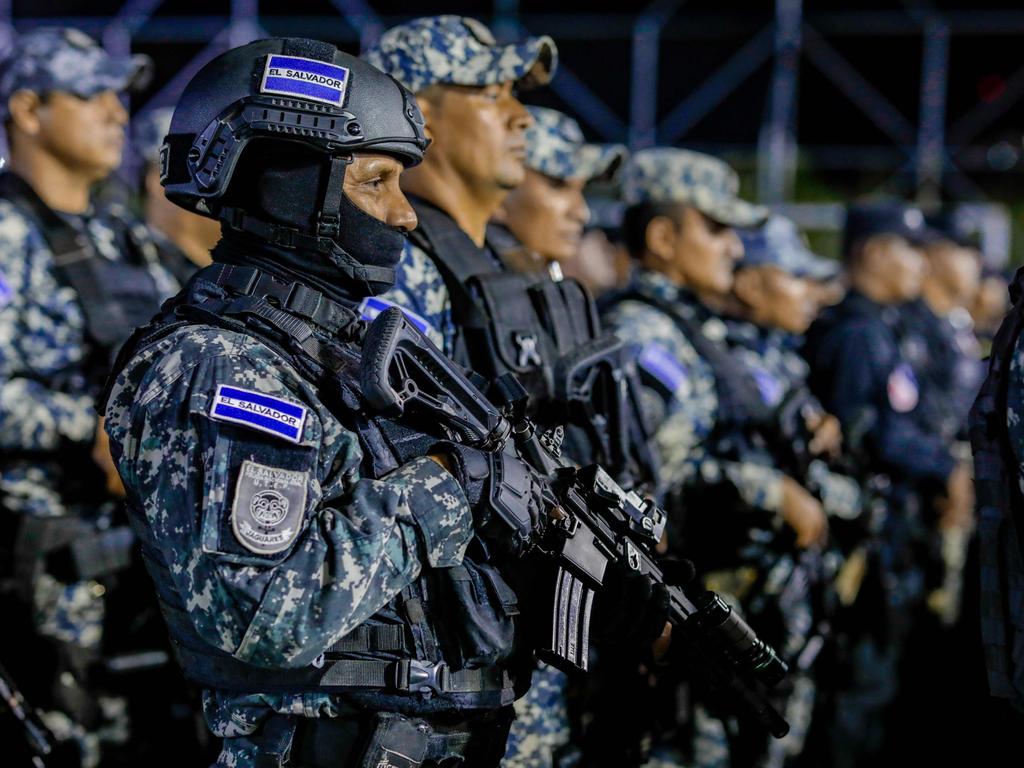 ‘Extract every last one’: El Salvador troops target gangs in large ...