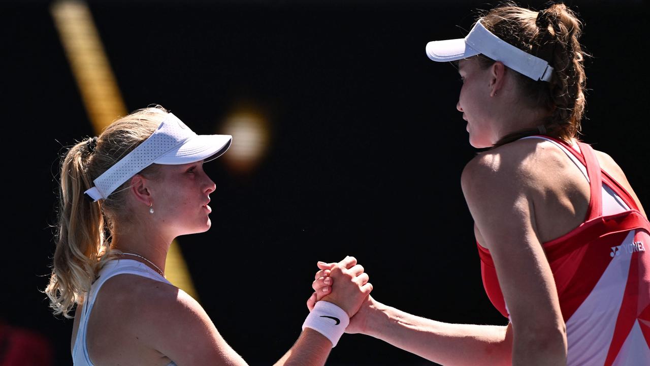 Don't sweat it - teen sensation thrashed by Wimbledon champ but Emerson Jones loved every second