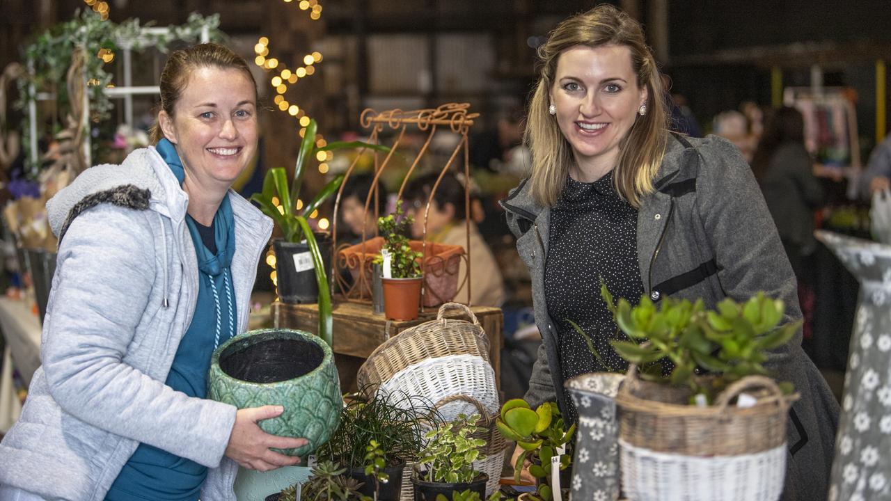 Kelly Prentice and Sharna Graham at the Makers Market in Toowoomba. Picture: Nev Madsen.