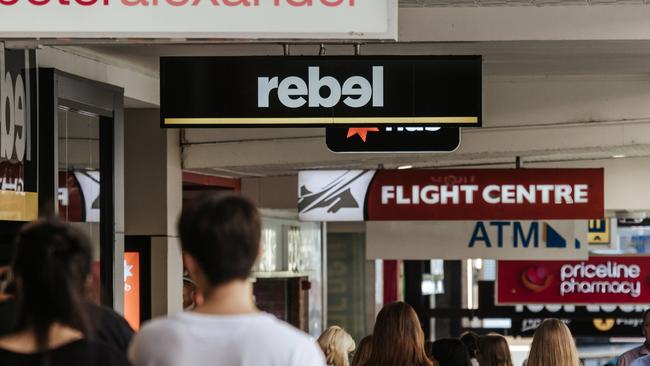 Retail figures for February were flat, however, they came off the back of an increase in January. Picture: NewsWire / Sarah Marshall