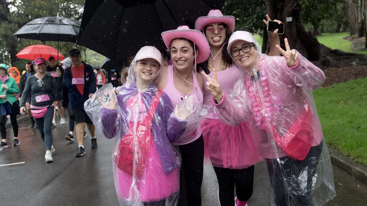 Friends and families came out together for the charity fun run. Picture: NCA NewsWire / Jeremy Piper