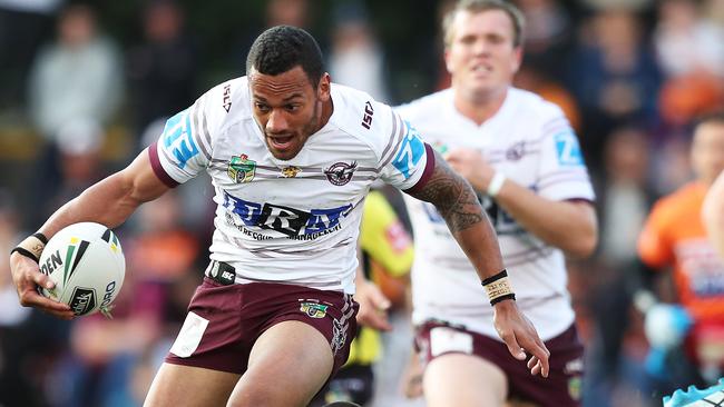 Manly's API Koroisau makes a break to set up a try by Manly's Daly Cherry-Evans during the Manly v Wests Tigers rugby league match at Leichhardt Oval, Sydney. Picture: Brett Costello