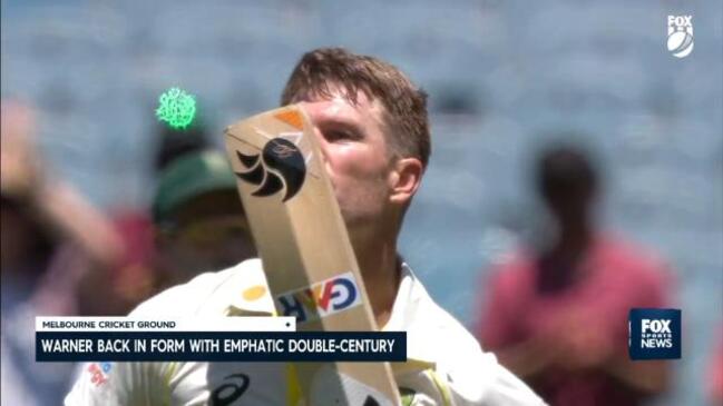 Warner double-century leads AUS to lead