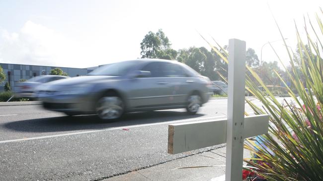 Central Coast Extra. The Crash scene on Wyong road , Tuggerah  where Leah White 17 , died on Wednesday . She was the passenger in a car .