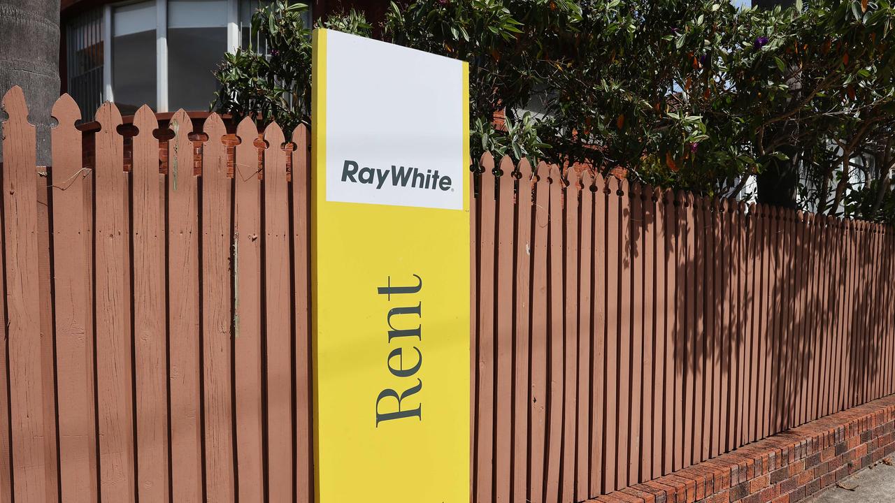 Ray White Bondi Beach is encouraging landlords to cash in on the rental market using three options. Picture: NCA NewsWire / David Swift