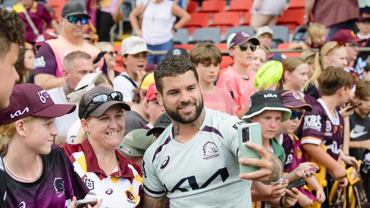 Leonie Sokoll gets a selfie with Adam Reynolds as daughter Amelia Ellis watches at the Brisbane Broncos Captain’s Run and Toowoomba Fan Day at Toowoomba Sports Ground. Picture: Kevin Farmer