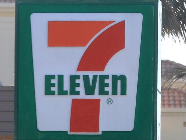 Petrol Pricing  - 7/11 Service Station on Gold Coast Highway at Palm BeachPicture Scott Powick