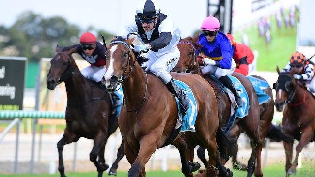 Yamazaki wins the Silk Stocking at Gold Coast, May 8 2021, Picture: Grant Peters/Trackside Photography,