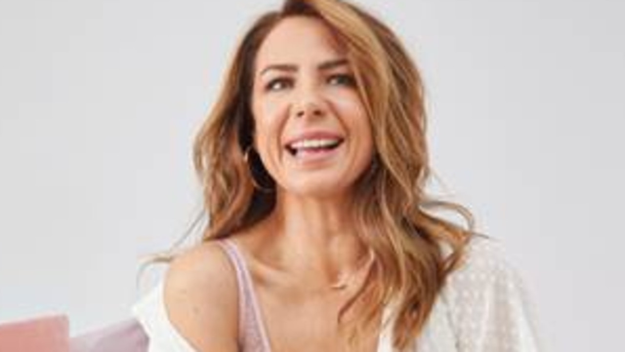 Kate Ritchie underwear campaign: Former Home and Away star sets example for  daughter to be brave and have a go | Herald Sun